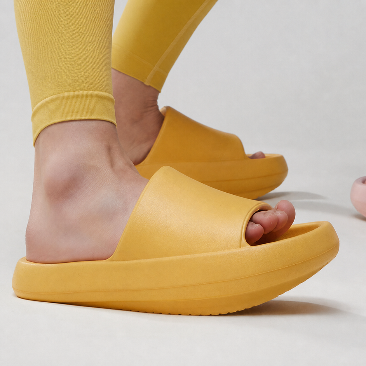 CloudStep Negative Heel Recovery Slides