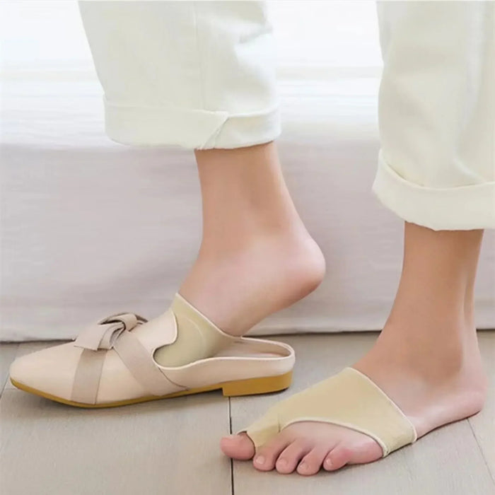 Bunion corrector sleeve side view and product flat lay showing left and right pieces